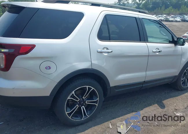 1FM5K8GT1EGC43910: 42912815