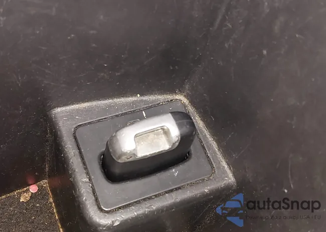 5XYKW4A22BG128154: 42912819