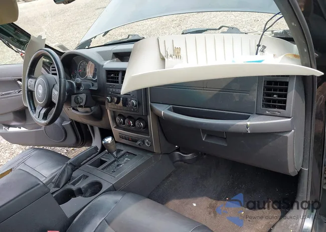 1C4PJMAK9CW206583: 42912913