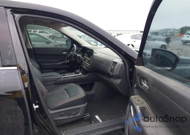 5N1DR3CC1RC213044: 42912940