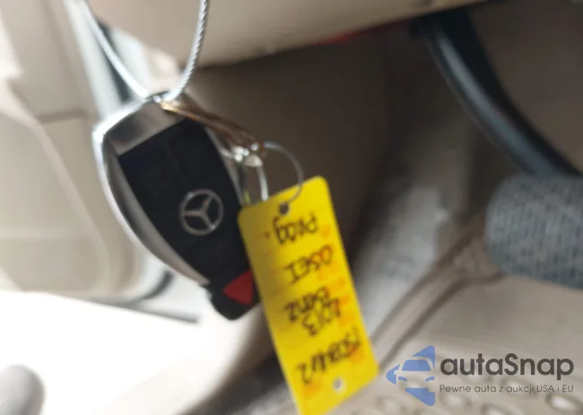 4JGDF7CE6DA147063: 42912946