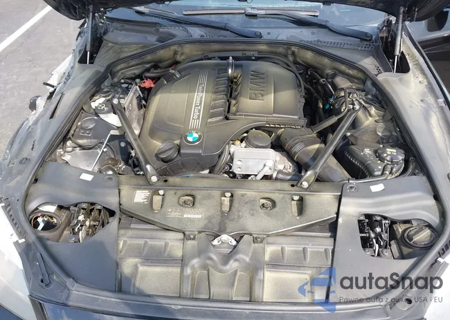 WBA6A0C55FD318676: 42912951