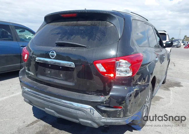 5N1DR2MN6JC625233: 42913045