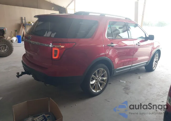 1FMHK7D89BGA63593: 42912423