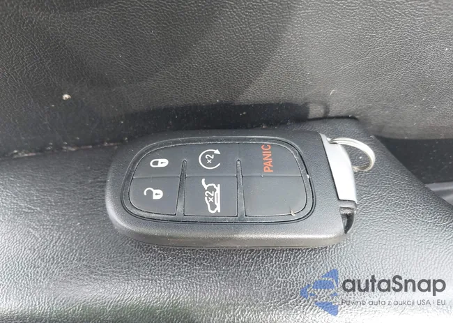 1C4PJMDX2MD229403: 42912661