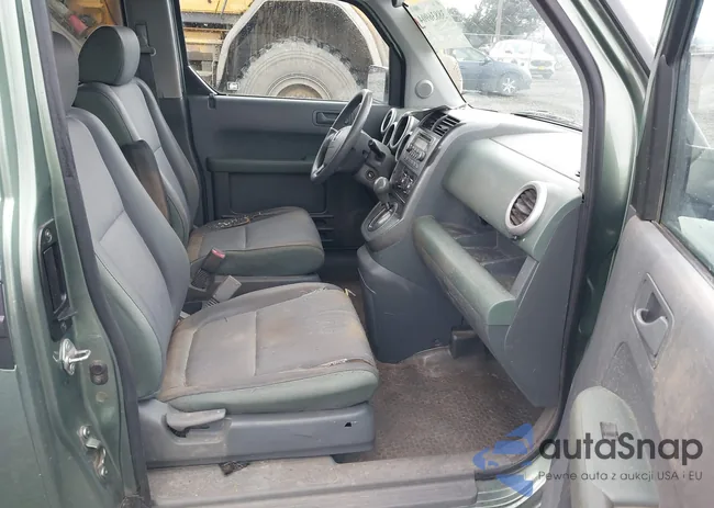 5J6YH28593L026651: 42913692