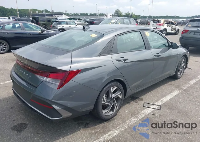 KMHLM4DG8SU863846: 42913699