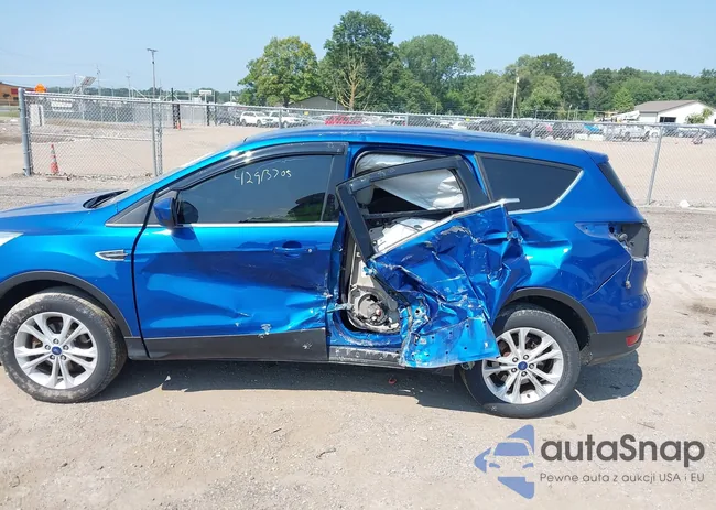 1FMCU0GD9HUC08808: 42913705