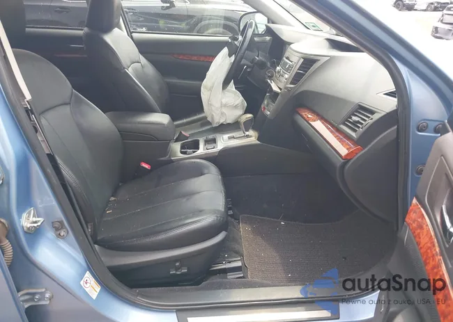 4S4BRBKC2B3355119: 42913732