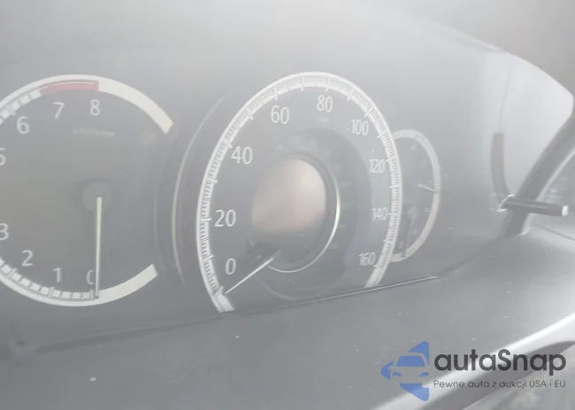 1HGCR2F85FA073588: 42913748