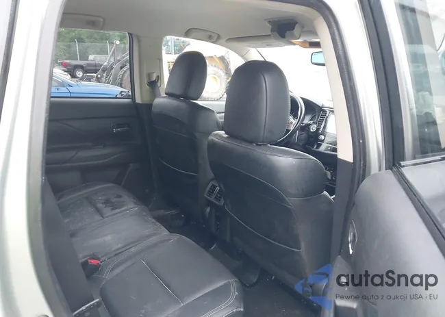 JA4AD3A34LZ028266: 42913839