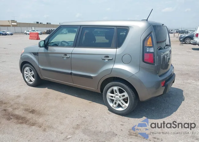 KNDJT2A26B7260405: 42913846