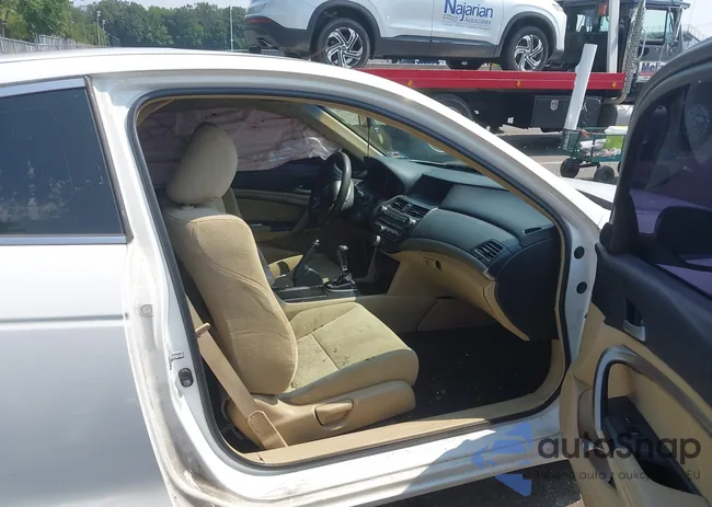 1HGCS117X9A015946: 42913862