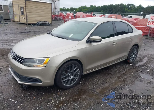 3VWD07AJ9EM236360: 42913870