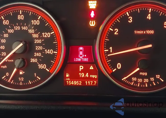 WBAVM1C54FV318221: 42914114