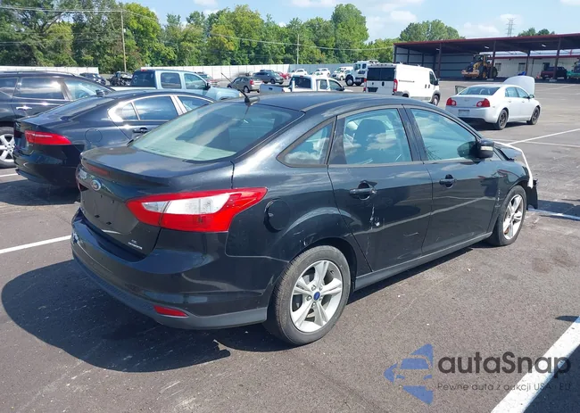 1FADP3F2XEL431237: 42913291