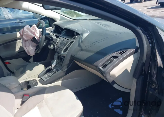 1FADP3F2XEL431237: 42913291