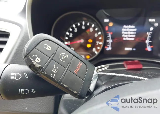 3C4NJDEB0MT566138: 42913413