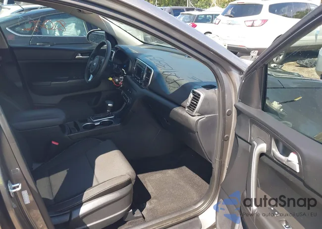 KNDPMCAC5J7419533: 42913595