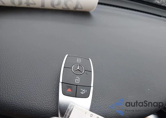 W1N0G8EB3NG102811: 42914677