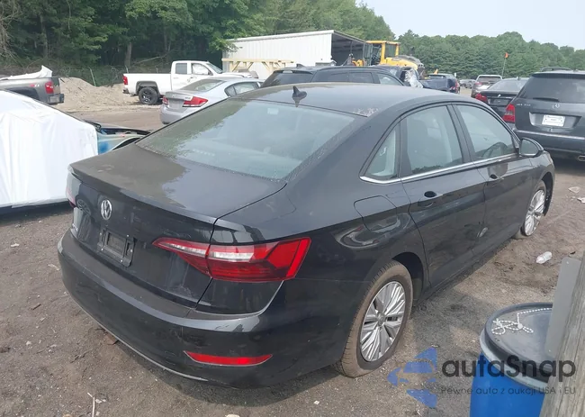 3VWN57BU0LM027567: 42915134