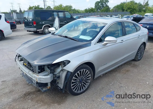 3FA6P0RUXHR187969: 42915165