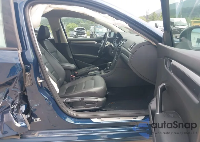 1VWAA7A38JC039791: 42914322