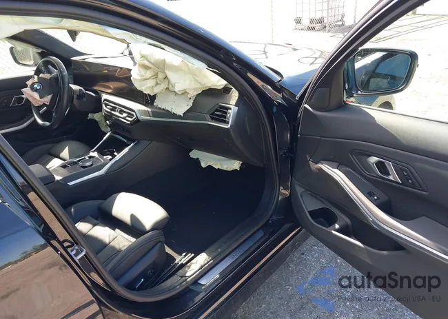 3MW69FF05R8E88324: 42914324