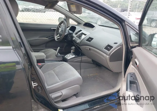 2HGFA1F52AH564960: 42914369