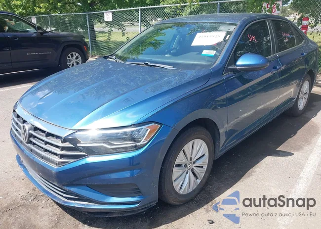 3VWCB7BU0KM194705: 42915828