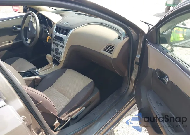 1G1ZB5EB8A4149056: 42915853