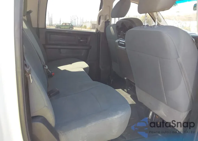 3C6TR5HT9FG658300: 42915884