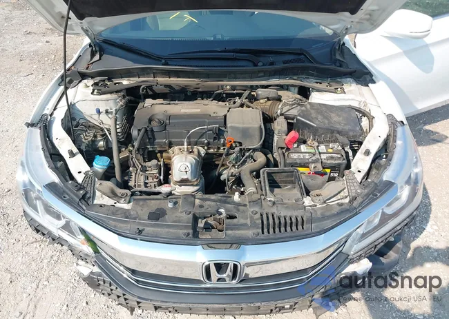 1HGCR2F84HA219241: 42915972