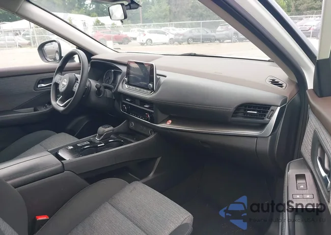 JN8BT3BA3PW418426: 42916038