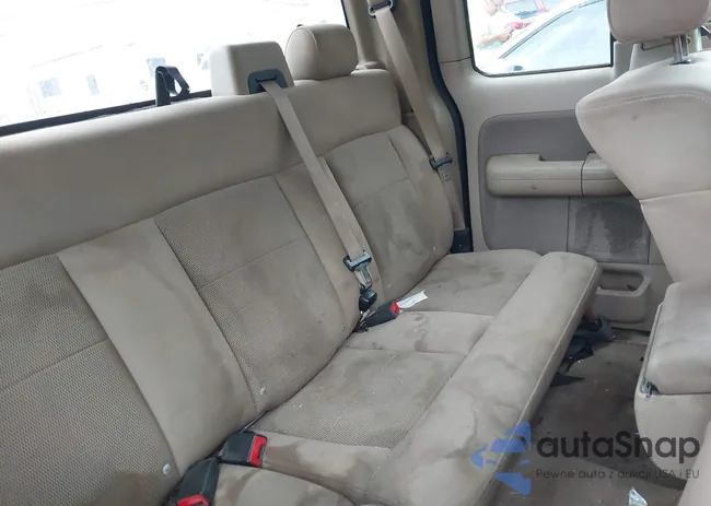 1FTRX12W54NA97571: 42916104