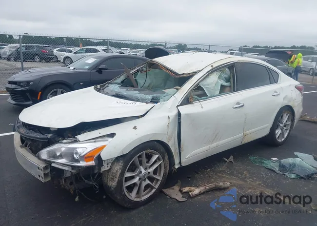 1N4AL3AP2FC131081: 42915332