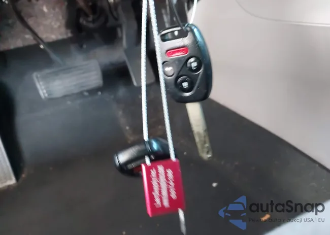 2HGFG3B88CH549585: 42915425