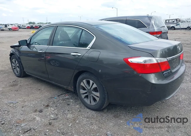 1HGCR2F38FA002552: 42915562