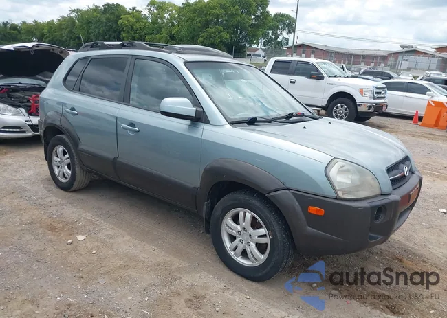 KM8JN72D07U524066: 42915564