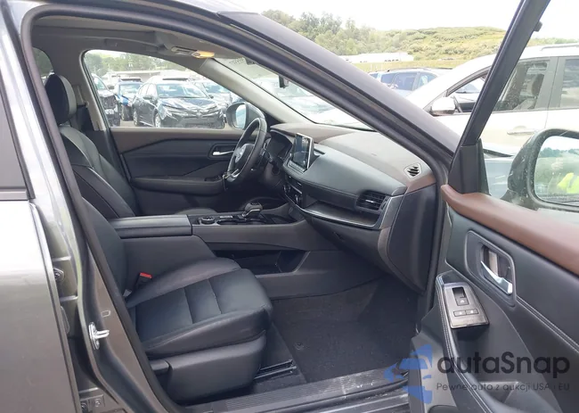 5N1BT3BB9PC947817: 42915597