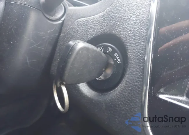 1C3CCBAB2DN640675: 42916693