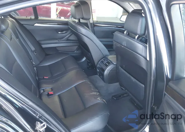 WBAFR7C55CC809817: 42916993