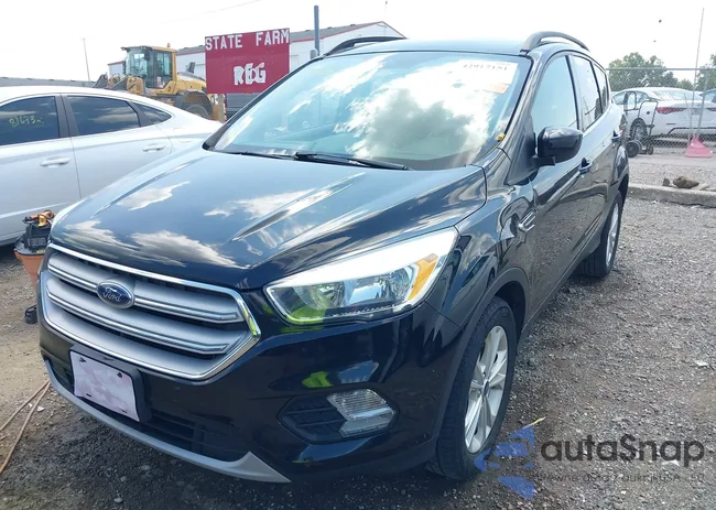 1FMCU0GD9JUB22744: 42917151