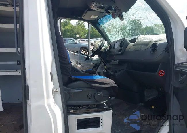 W1Y4NBHY1RT167113: 42917158