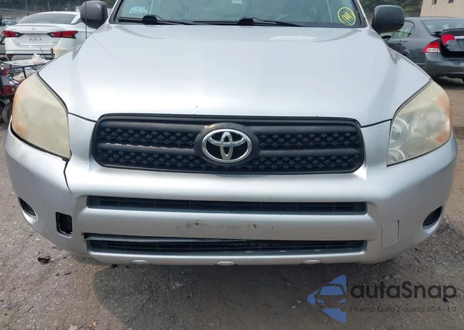 JTMBD33V266014123: 42917166