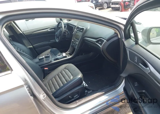 3FA6P0CD3LR117215: 42916333