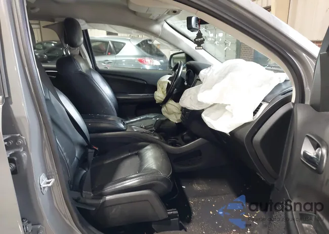 3C4PDCGG4KT838383: 42916526