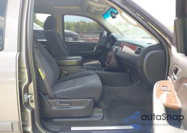 3GNFK12337G131888: 42917721