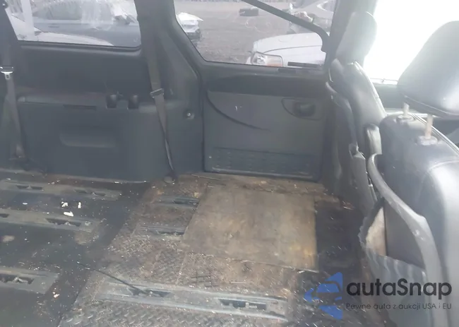 2C4GP44G71R180206: 42917733