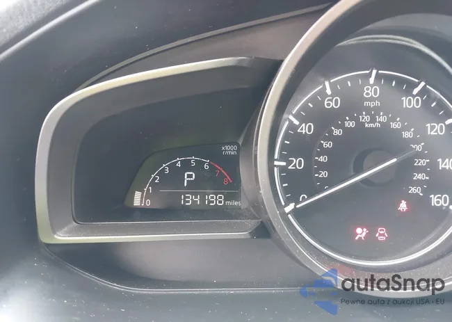 3MZBN1V36JM216790: 42917741